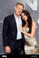 Who's Dating Jason Nash? - Complete Guide to His Love Life